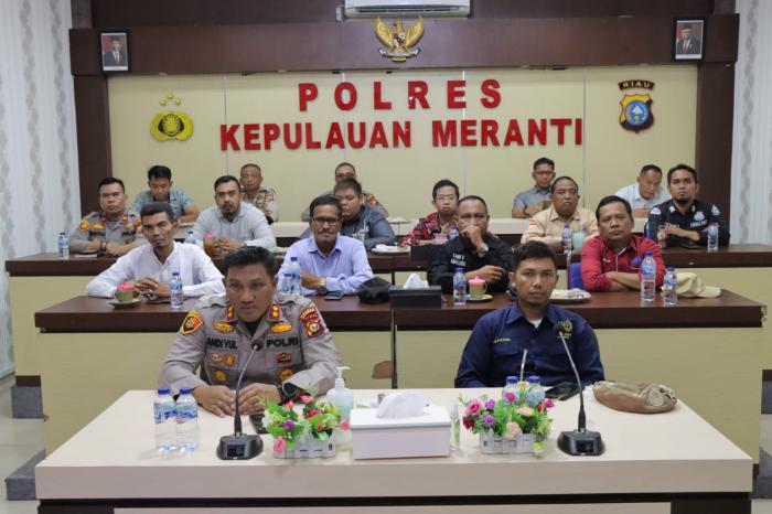 Kapolres Bersama Wartawan di Meranti Ikuti Dialog Publik Kemerdekaan Pers dan Perlindungan Jurnalis