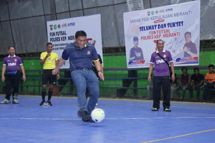 Peringati Hari Bhayangkara dan HPN 2023, Polres Meranti Bersama Mitra Gelar Turnamen Fun Futsal U-30