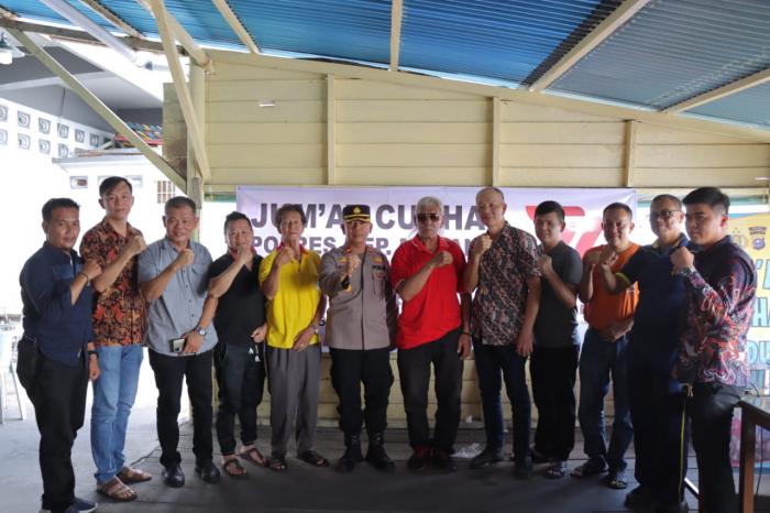 Warga Tionghoa Sampaikan Keluhan Soal Ini saat Jumat Curhat Bersama Wakapolres Meranti
