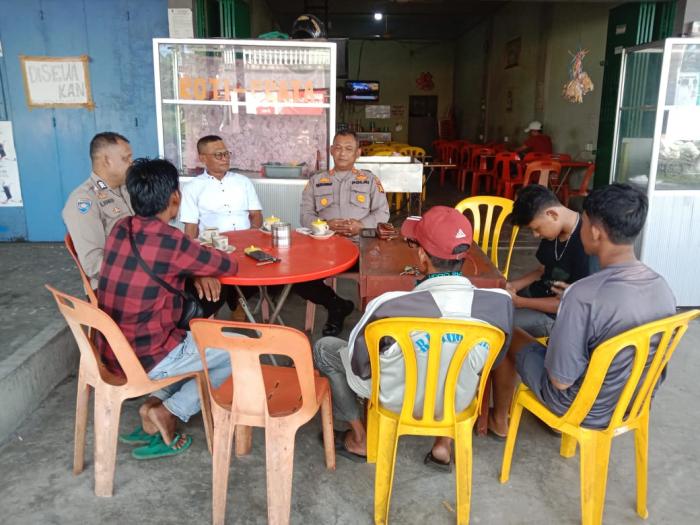 Giat Jumat Curhat, Polsek Jajaran Polres Meranti kembali Terima Curhat Warga