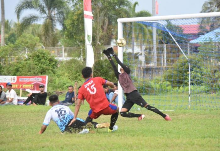 Pesta Gol 6-0, IPPKA Kalahkan All Star Polres Bengkalis di Turnamen Karang Taruna Cup II Kecamatan Bukit Batu