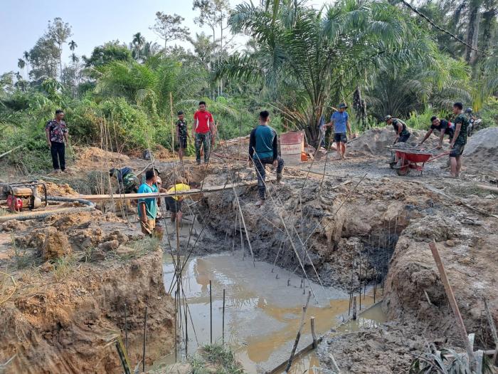 Box Culvert di Jalan Nasir Syaban Mulai Dicor