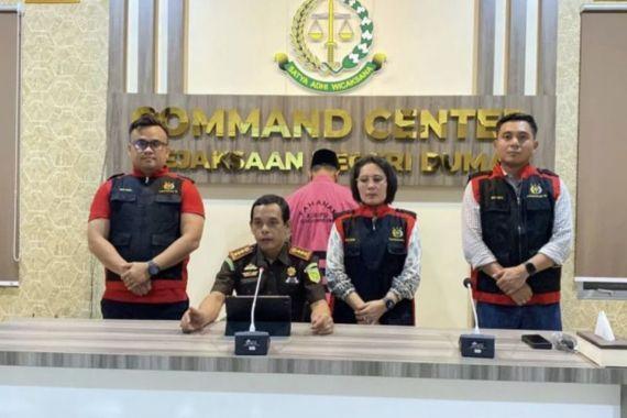 Kadis PUPR Bengkalis Diduga Rekayasa Kasus Baznas Dumai dan Sebut Seizin Jaksa