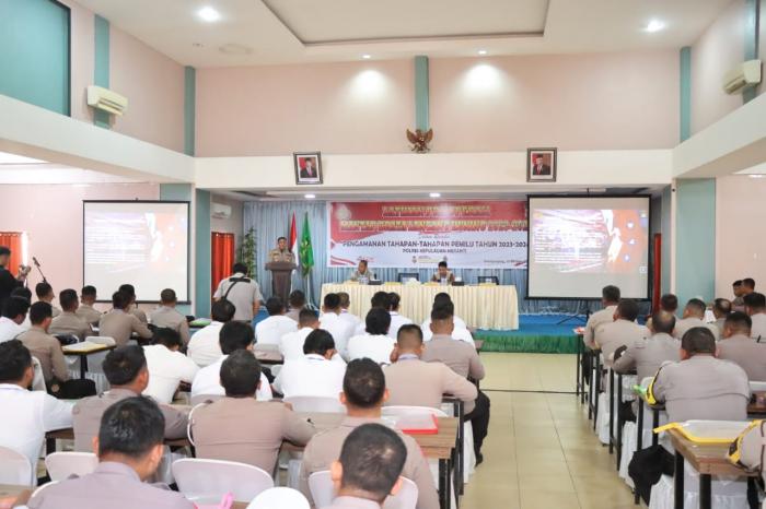 Ratusan Personel Polres Meranti Ikuti Latpra Ops Mantap Brata Lancang Kuning