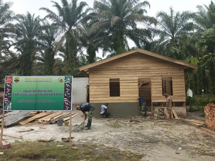 Proses Bedah Rumah Nurhayati Masih Berlanjut