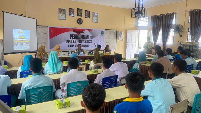 Satgas TMMD Bengkalis Lakukan Penyuluhan di SMA Negeri 6 Mandau