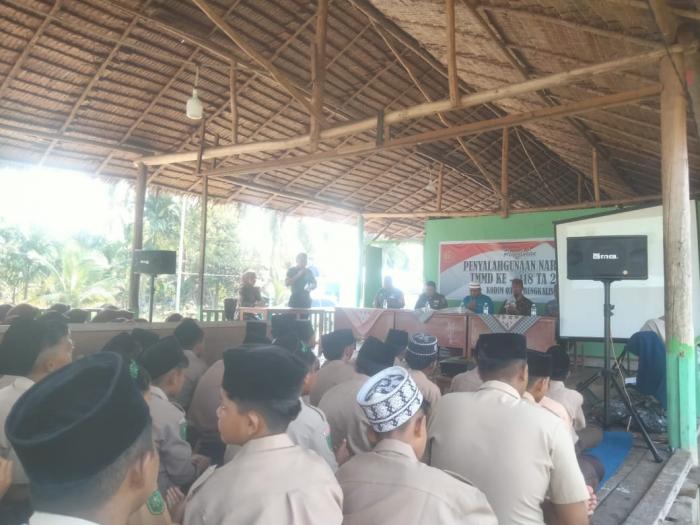 Satgas TMMD Bengkalis Taja Penyuluhan Narkoba di Ponpes Darussalam Albantani