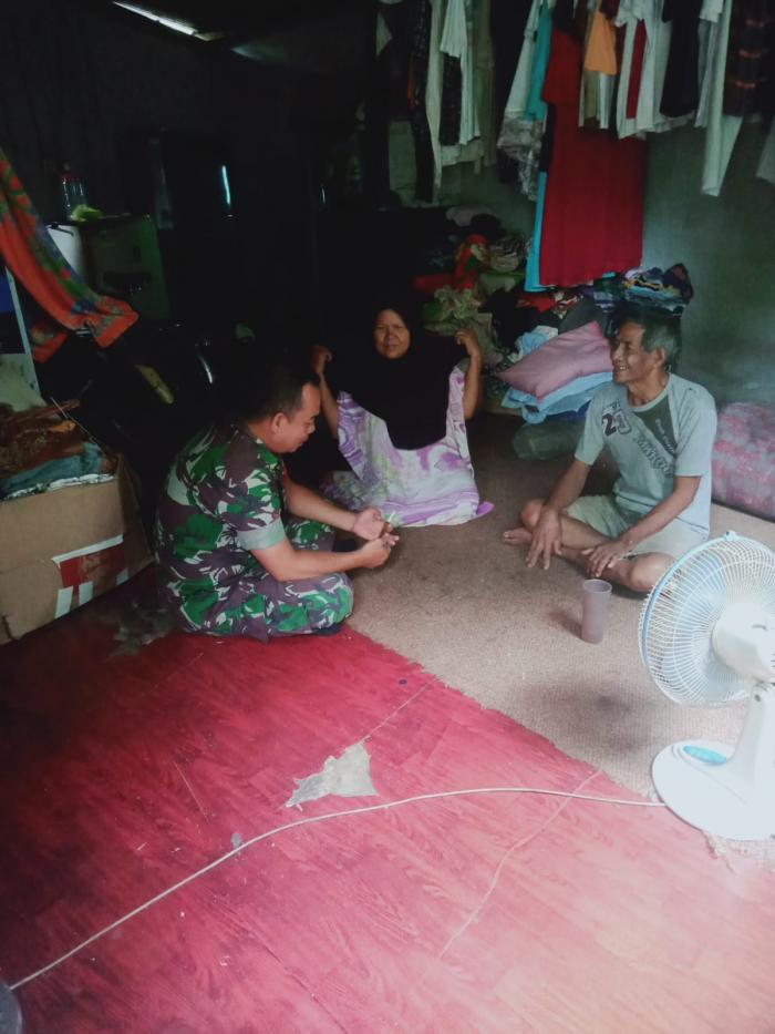 Koptu Muherli Lakukan Komunikasi Sosial di Desa Tenan