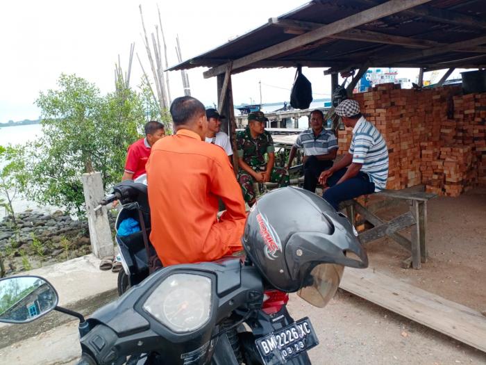 Serda Zulkarnain Harahap Lakukan Komsos Dengan Warga di Tanjung Harapan