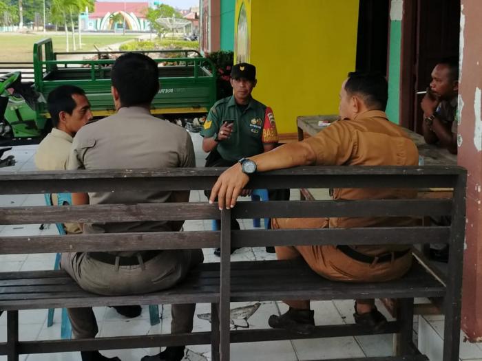 Serma Safi'i Lakukan Komunikasi Sosial Bersama Warga Desa Alai