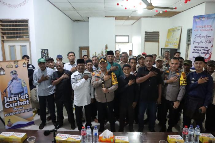 Jumat Curhat, AKBP Kurnia Setyawan Terjun Langsung Serap Keluh Kesah Masyarakat Meranti