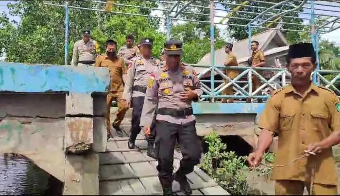 Cooling System di Pulau Terluar, Polsek Rangsang Barat Telusuri Sungai Endemik Buaya Muara