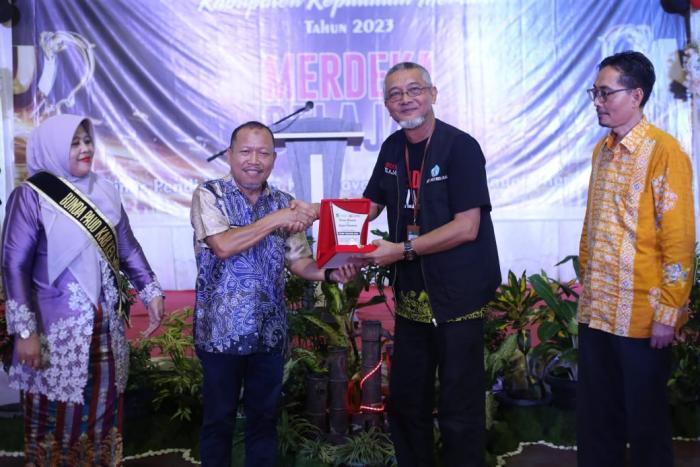 Berikan Apresiasi Anugerah Merdeka Belajar Tahun 2023 kepada 208 Tenaga Pendidik