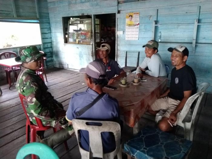 Serda Supriadi Lakukan Komsos dengan Warga di Desa Tanjung Samak