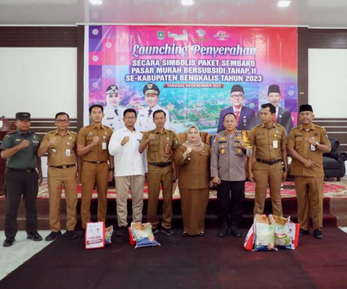 Bupati Kasmarni Launching Pasar Murah Bersubsidi Tahap II, Tahun Ini Pemkab Bengkalis Serahkan 148.500 Paket Sembako ke Masyarakat