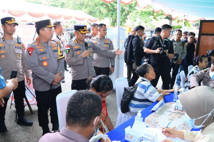 Wujudkan Pemilu Damai, Panglima TNI dan Kapolri Gelar Kegiatan Bhakti Sosial dan Bhakti Kesehatan
