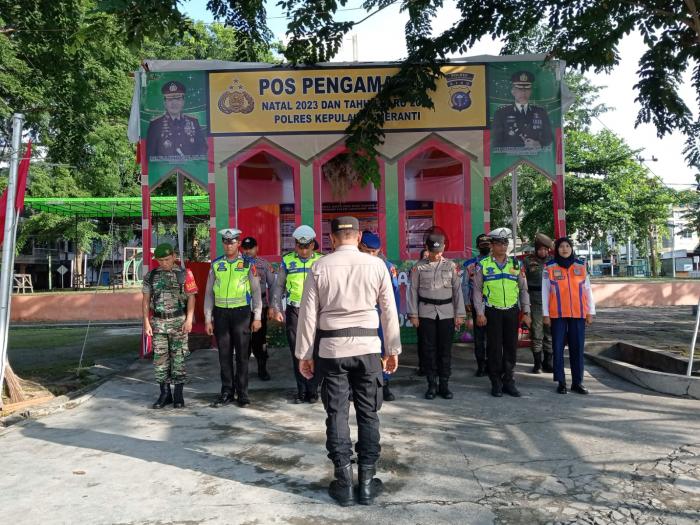 Babinsa Serka A Harianja Ikut PAM Nataru di Pos PAM Taman Cik Puan