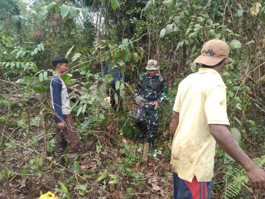 Cegah Karhutla, Babinsa Serka E Sembiring Gencarkan Patroli di Desa Bantar