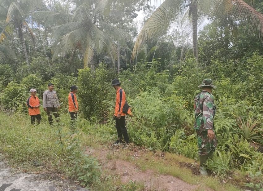 Cegah Karhutla, Babinsa Serda Muslim Gencarkan Patroli di Desa Tanjung