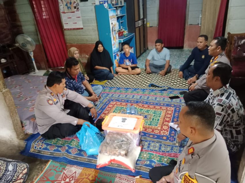 Kapolres Temui Keluarga Ketua KPPS Yang Meninggal Dunia