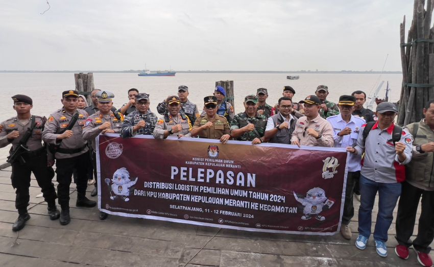 Kapolres Bersama Plt Bupati Asmar Hadiri Pelepasan Distribusi Logistik Pemilu