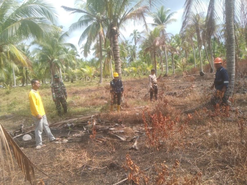 Bersama MPA, Serda Supriandi Lakukan Patroli Karhutla di Desa Tanjung Bakau