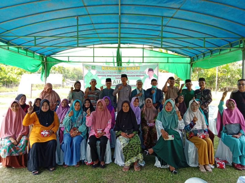 Tampung Aspirasi Masyarakat, Anggota DPRD Meranti Auzir Reses di Kuala Merbau dan Tanjung Bunga