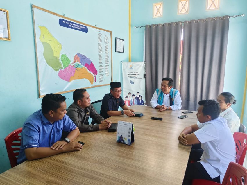 Pastikan Listrik Aman Saat Ramadan dan Lebaran, Ketua dan Anggota DPRD Meranti Temui Pihak PLN Rayon Selatpanjang