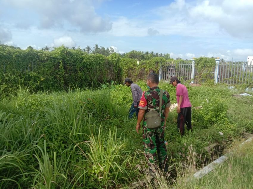 Serka Anton Harianja Bersama Kadus Lakukan Patroli Cegah Karlahut