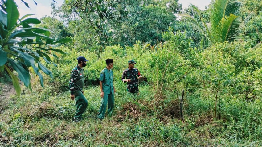 Serda Nauval Bersama Linmas Desa Alai Selatan Patroli Cegah Kebakaran Lahan dan Hutan