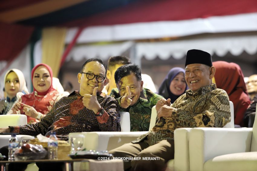 Plt Bupati Asmar Hadiri Lancang Kuning Carnival 2024