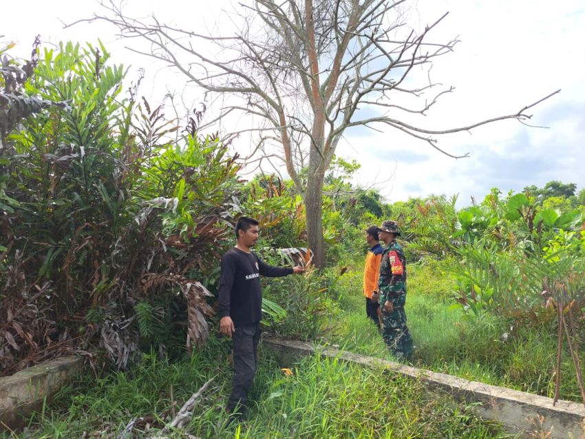 Serda Darwono Sihotang Bersama Anggota BPBD Patroli Karlahut di Selatpanjang Timur