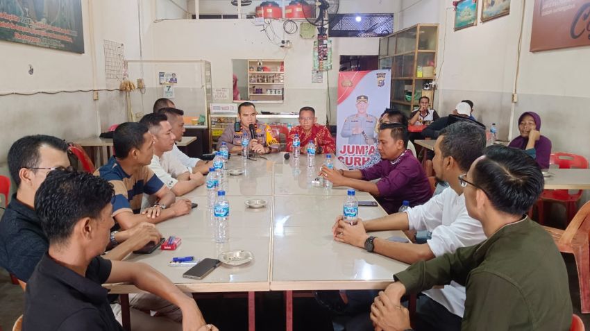 Wakapolres Meranti Gelar Jumat Curhat Dengan Komunitas Badminton Selatpanjang, Ini Yang Dibahas