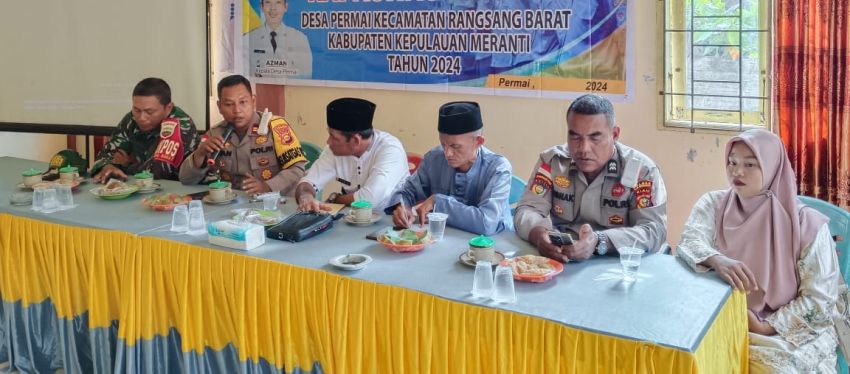 Kapolsek Rangsang Barat Gelar Cooling System Pilkada di Kantor Desa Permai