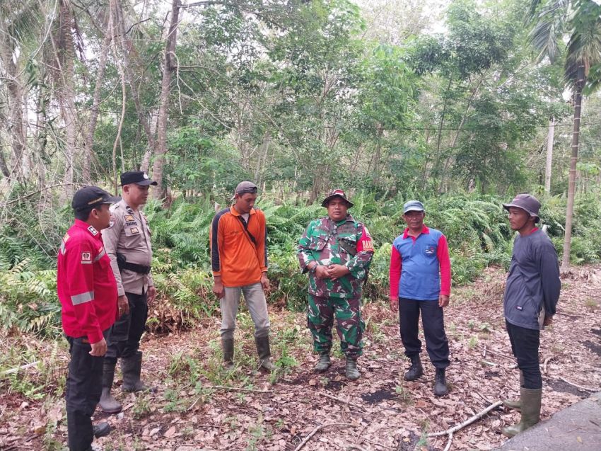Patroli Karhutla di Desa Repan, Ini Imbauan Serka Subar
