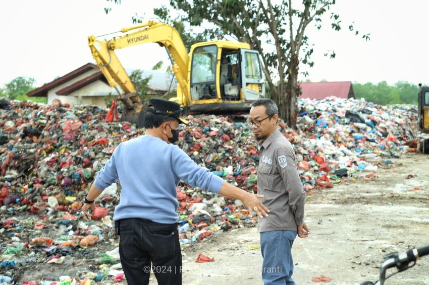 Bupati Asmar Tinjau Tempat Pembuangan Sampah Desa Gogok