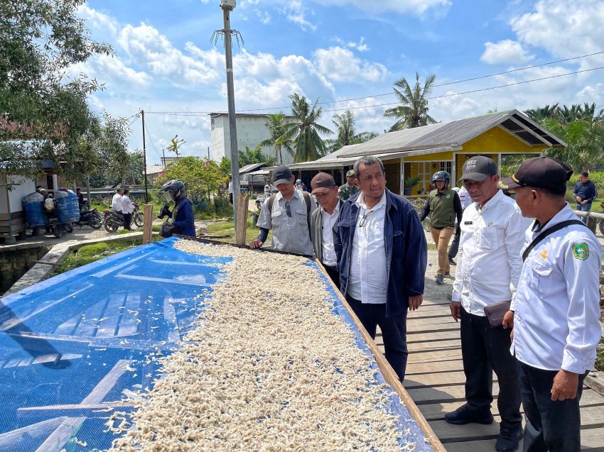 Pjs Bupati Roni Rakhmat Kunker ke Kecamatan Merbau