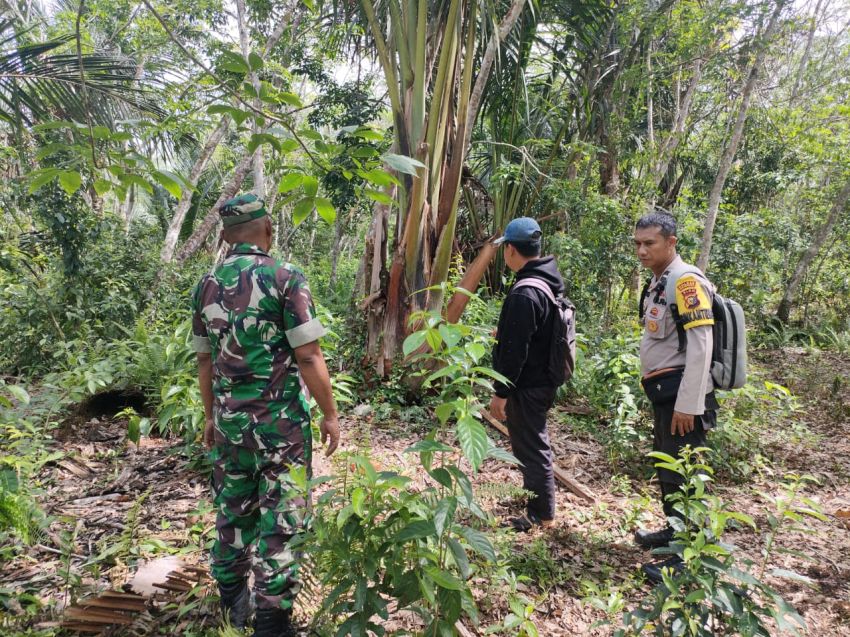 Serda Eka Rafiz Bersama Bhabinkamtibmas dan MPA Desa Lukun Rutin Patroli Guna Cegah Karhutla