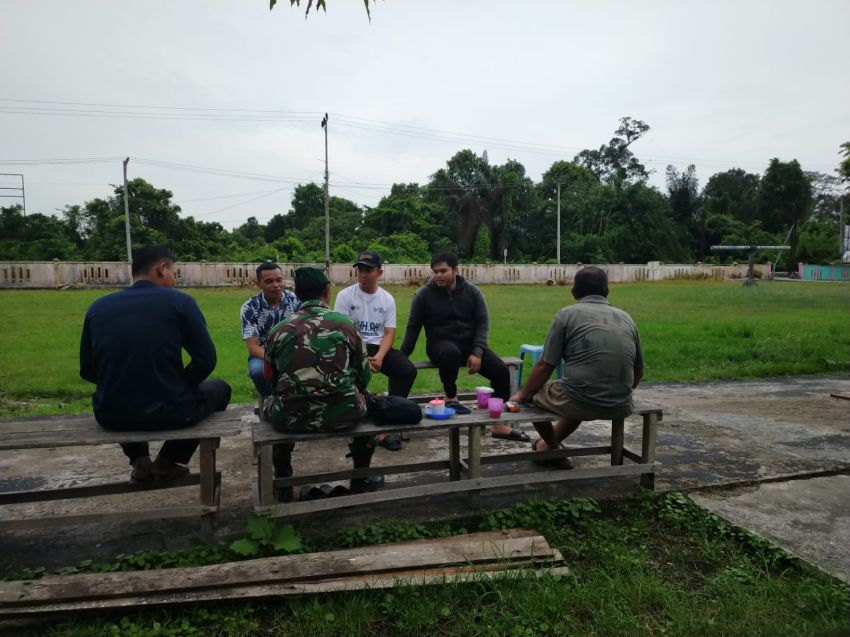 Gelar Komsos, Ini Pesan Yang Disampaikan Serma Safi'i kepada Warga Alai