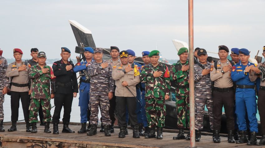 Kapolres Kepulauan Meranti Pimpin Pelepasan Distribusi Logistik Pilkada 2024