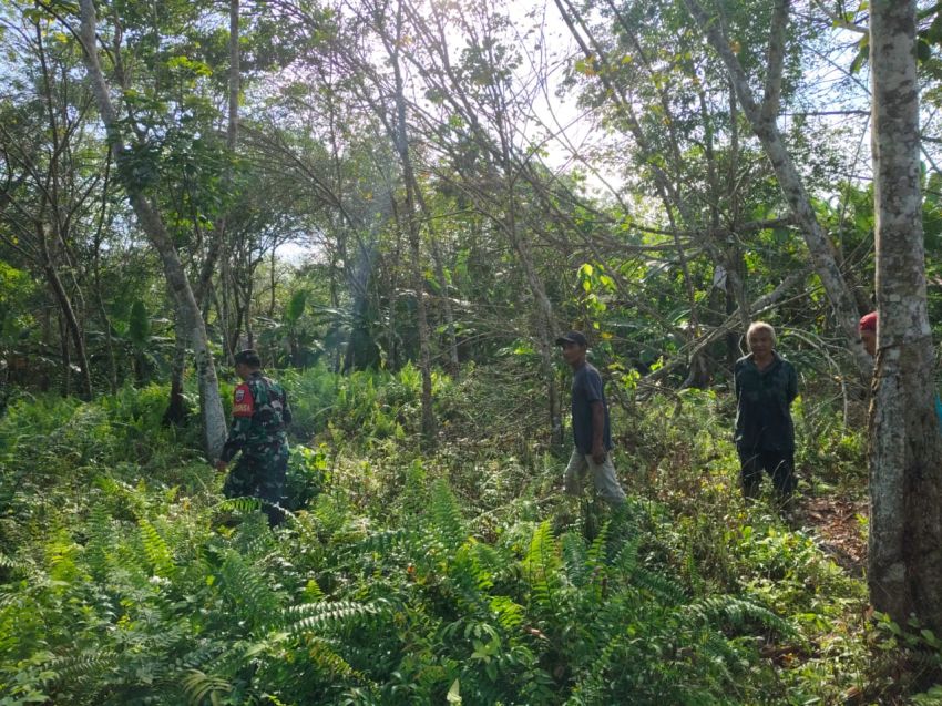 Patroli Bersama MPA Bina Maju, Praka Agam Iskandar Ajak Warga Bersinergi Cegah Karhutla