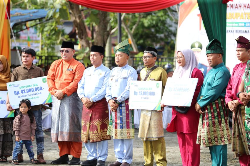 Pimpin Apel Hari Jadi Meranti ke-16, Plt Bupati Asmar Ucapkan Terima Kasih untuk Pejuang Pemekaran