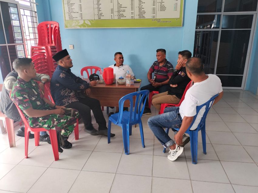 Komsos Dengan Warga Banglas, Ini Pesan Yang Disampaikan Pratu Riski Nurdiansyah