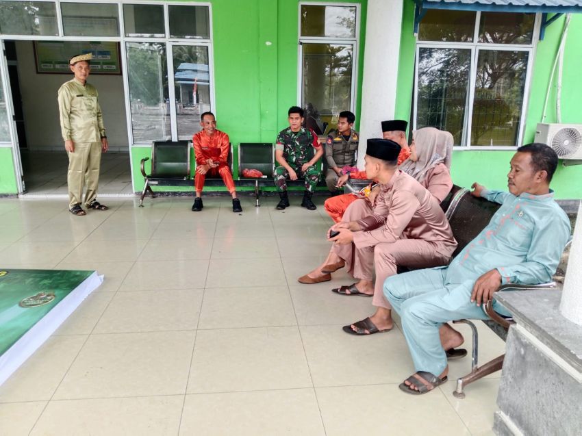 Pererat Silaturahmi, Pratu Edowar Gelar Komsos Dengan Warga Citra Damai