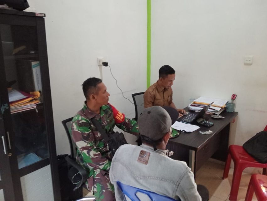 Serka Anton Harianja Lakukan Komsos Dengan Warga Tanjung Kedabu, Ini Yang Dibahas
