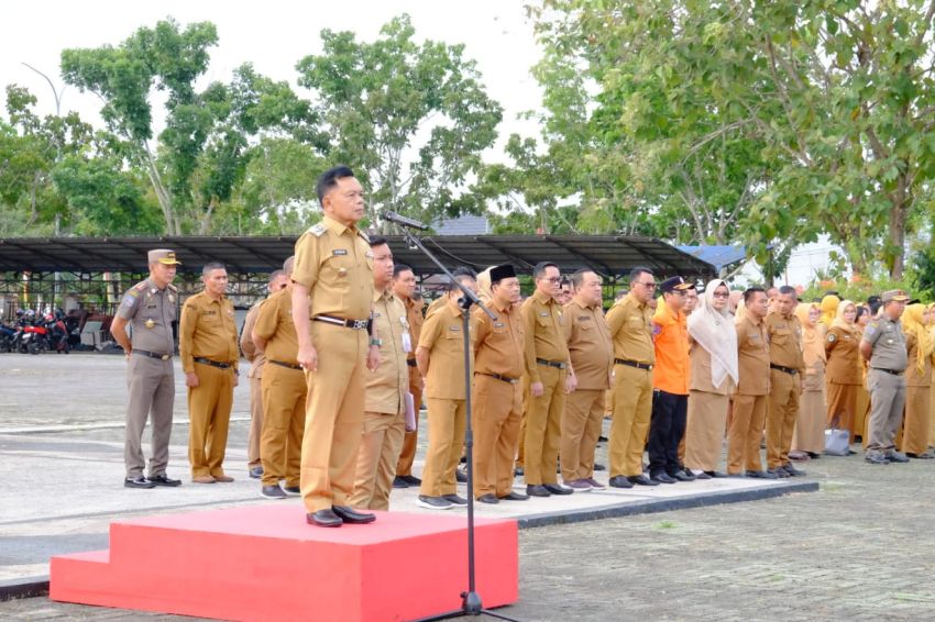 Bupati Asmar Pimpin Apel Perdana Tahun 2025