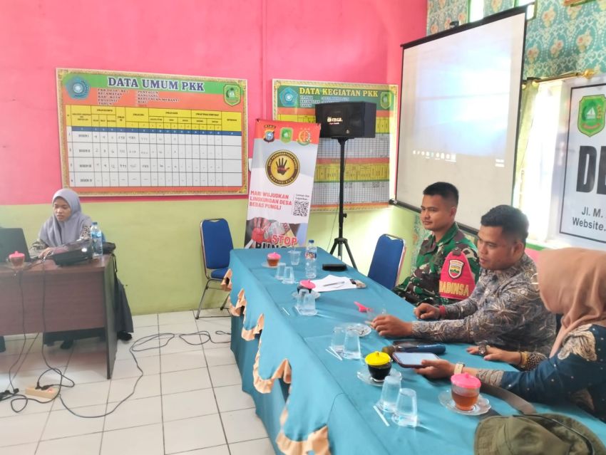 Pratu James T Gulo Ikut Sosialisasi Tentang Pertanian di Desa Penyagun