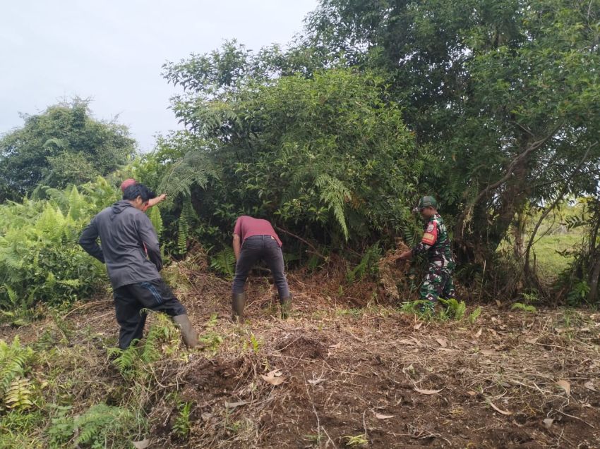 Rutin Lakukan Patroli, Koptu Masran Bersama MPA Cek Lokasi Rawan di Desa Sungai Gayung Kiri