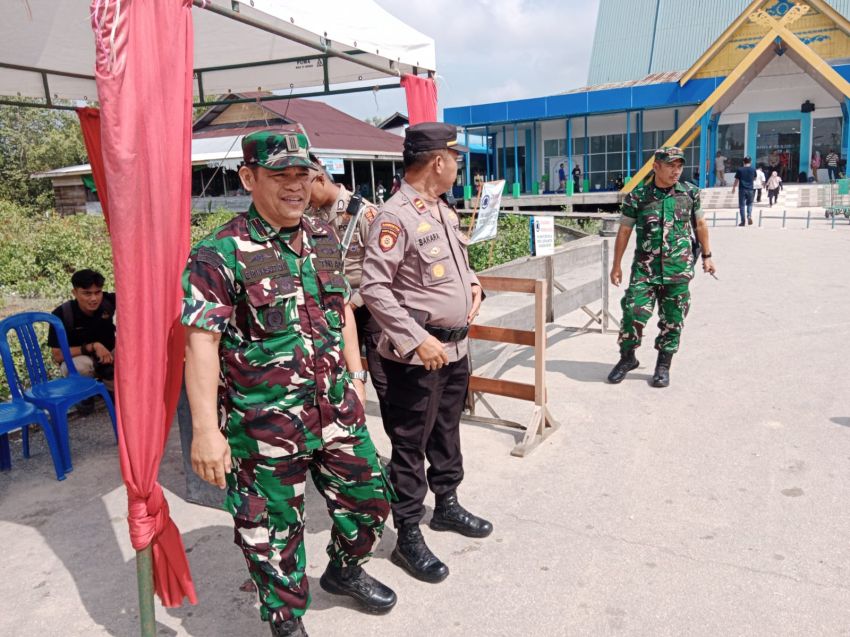 TNI-Polri Bersinergi Berikan Pengamanan Arus Mudik Idul Fitri 2025 di Selatpanjang