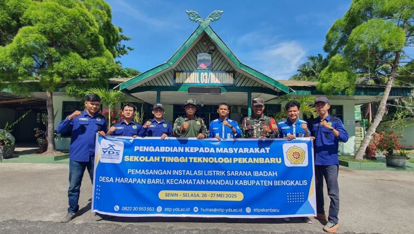 Kodim 0303 Bengkalis Bersama STTP Fasilitasi Instalasi Listrik Gratis Bagi Masyarakat Mandau
